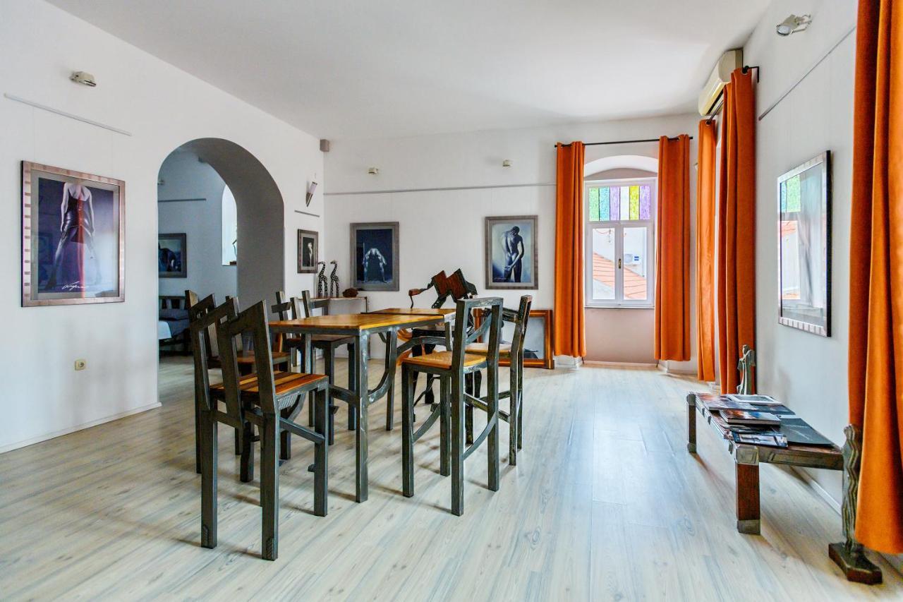 Lupino'S Gallery Apartment - Old Town Zadar Extérieur photo