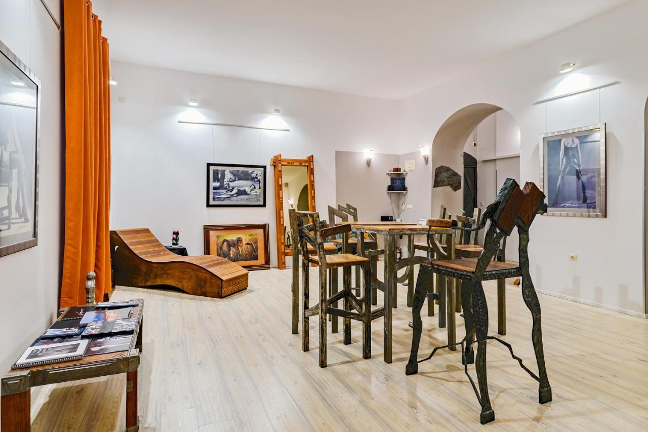 Lupino'S Gallery Apartment - Old Town Zadar Extérieur photo