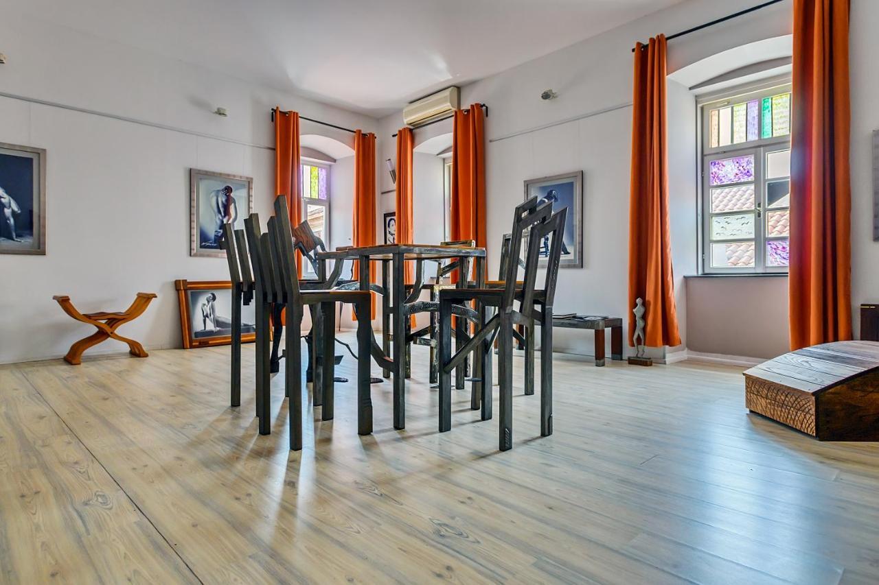 Lupino'S Gallery Apartment - Old Town Zadar Extérieur photo